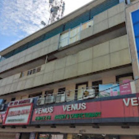 Hotel Venus Inn Bhubaneshwar Bhubaneswar Bagian luar foto