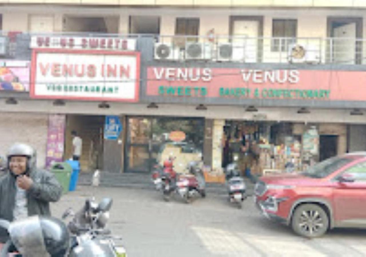 Hotel Venus Inn Bhubaneshwar Bhubaneswar Bagian luar foto